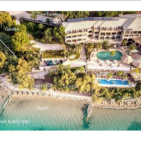 Private Apartment, Unique Location - Sea View Апартаменты *