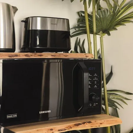 Private Apartment, Unique Location - Sea View Apartamento